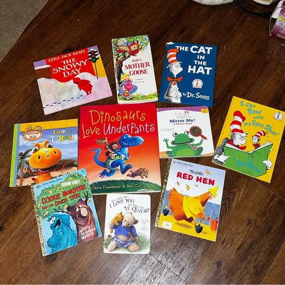 Bundle of Kids Books Children Books (11) - Picture 5 of 9